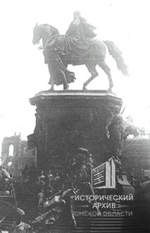 У памятника кайзеру Вильгельму I (Великому)-1