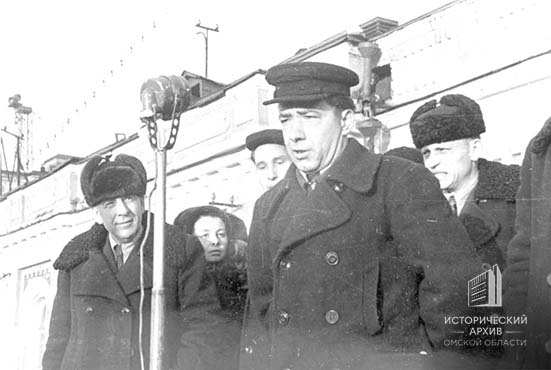 Выступление представителей руководства