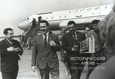 Космонавт СССР В.М. Комаров